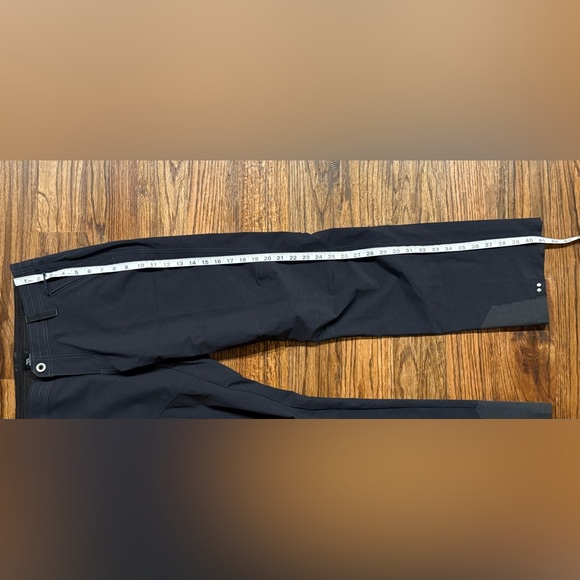 Kuhl Klash Women’s Gray Outdoor Hiking Pants, size 12, style# 6210, NWOT - Picture 6 of 7